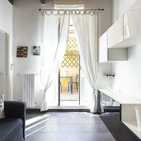 Emma's Borgo, Vatican Appartement *